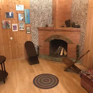 https://flat-44.alltbilisihotels.com