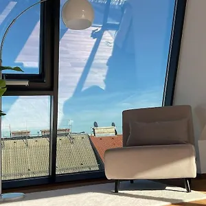 https://luxus-dachtraum-nhe-zentrum.vienna-besthotels.com